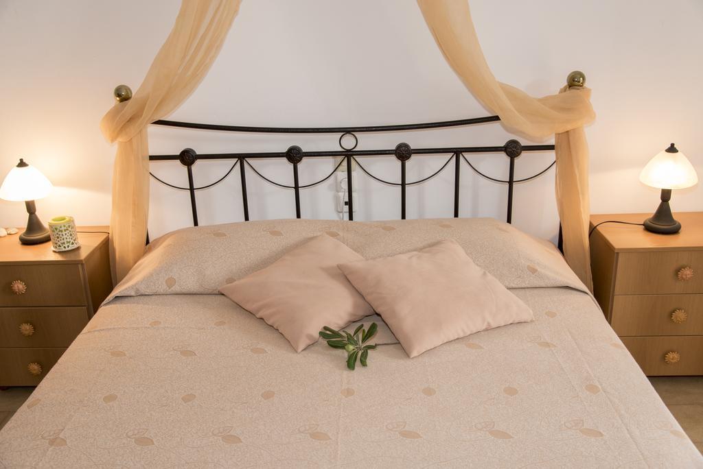 פולוניה Elena Apartments חדר תמונה