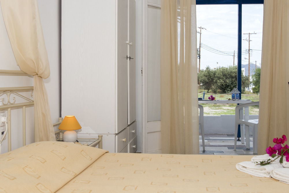 פולוניה Elena Apartments מראה חיצוני תמונה